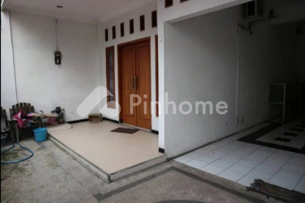 similar property dijual rumah lingkungan nyaman di jalan brawijaya - 7