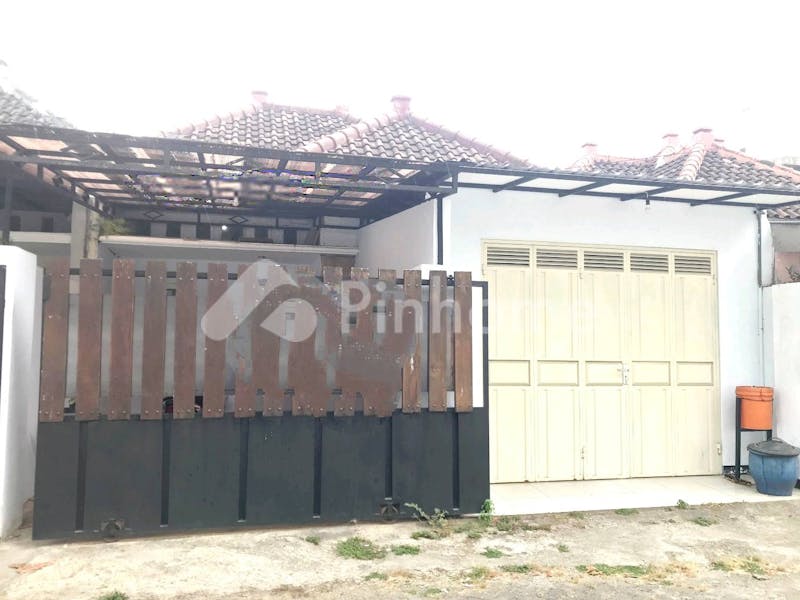 dijual rumah lokasi sangat strategis di cakalang polowijen - 1