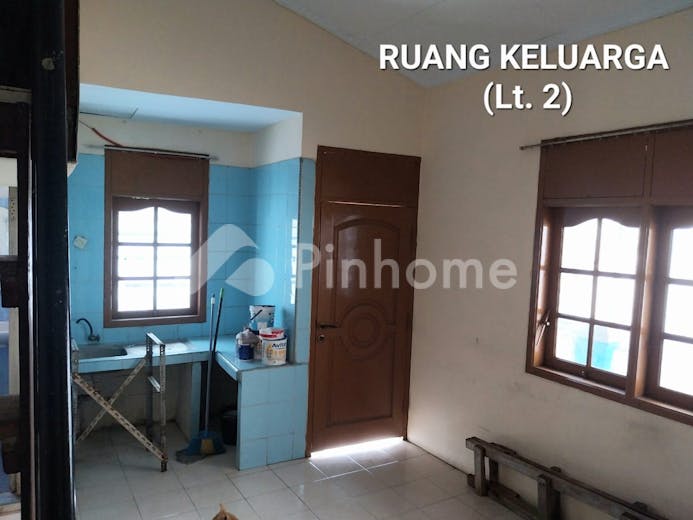 dijual rumah murah shm jakarta pusat di jalan utan panjang 5 - 7