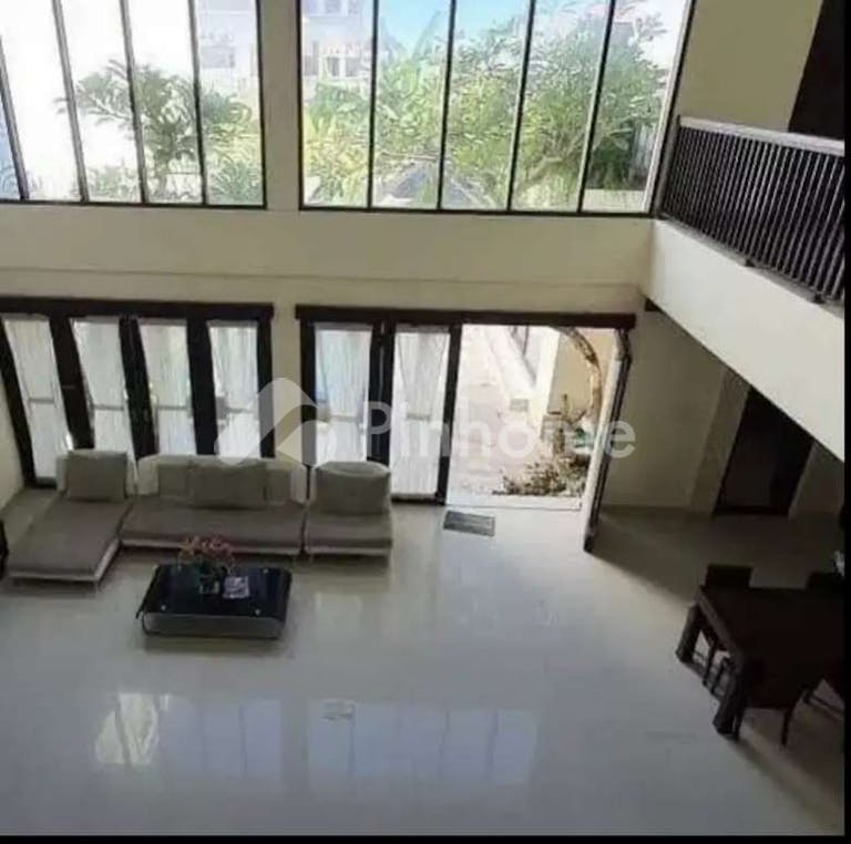 Dijual Rumah Mewah Minimalis 2 Lantai Siap Pakai di Jl. Tukad Badung - Gambar 3