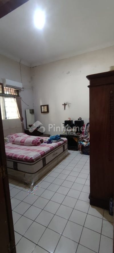 dijual rumah bagus pinggir jalan di bintaro - 3