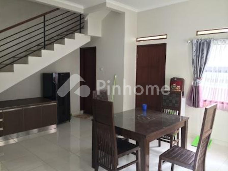 dijual rumah minimalis siap huni di gegerkalong hilir - 5