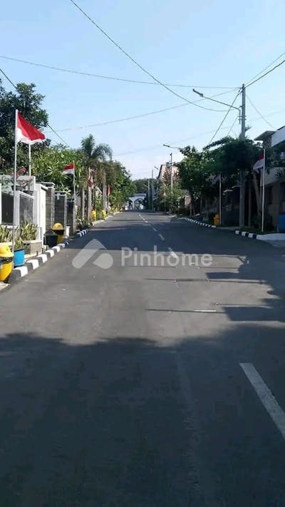 dijual rumah di roro jonggrang di kalipancur - 2