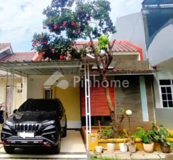 disewakan rumah depok  beji  tanah baru di  azimah beji residence   2 lantai  semi f  niar - 15