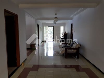 dijual rumah di villa kalijudan indah - 4