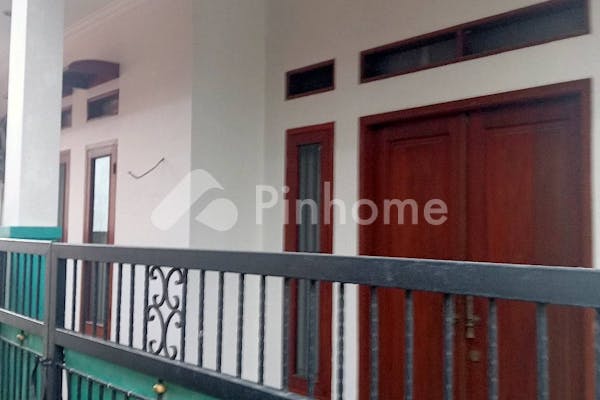 dijual rumah permanen 1 1 2 lantai di jalan h zakaria rt 001 rw 003 lenteng agung - 4