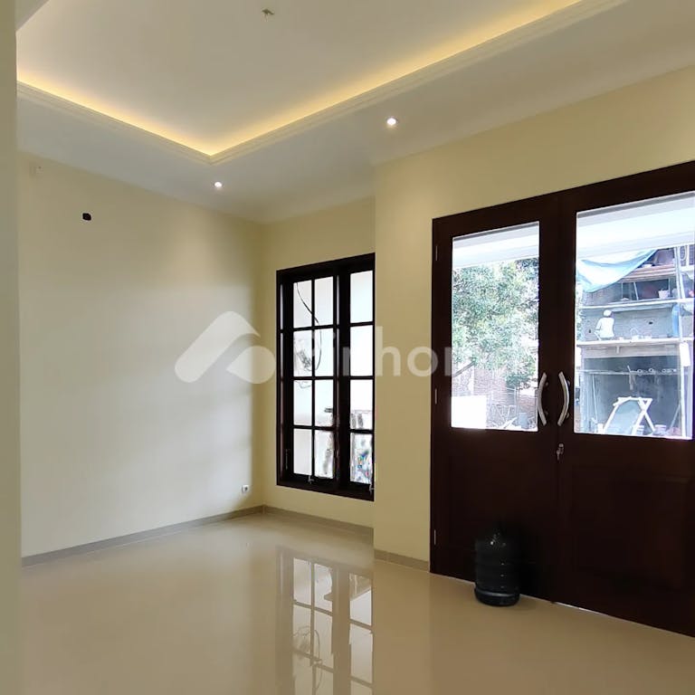 dijual rumah 4kt 82m2 di jalan jagakarsa jakarta selatan - 8