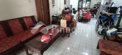 dijual rumah bagus pinggir jalan di bintaro - 2