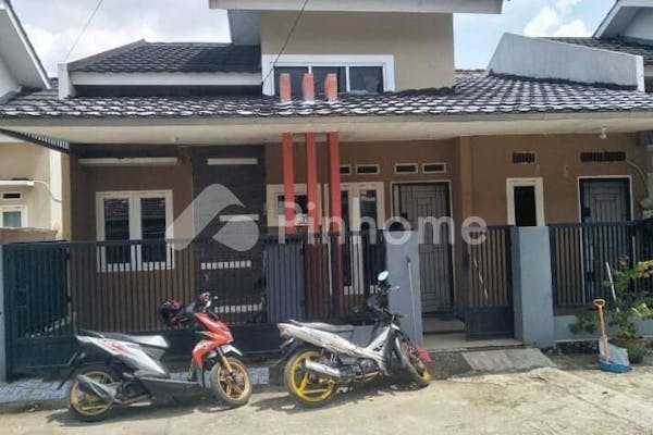 dijual rumah belakang jm plaju palembang di lr nusa eka