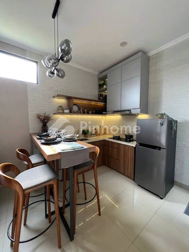 dijual apartemen full furnished dekat mall di akasa pure living   bsd city - 2