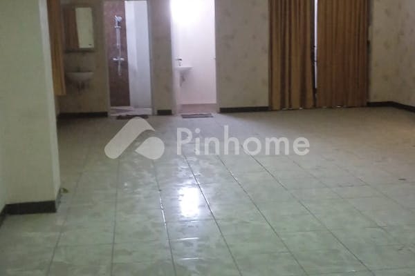 dijual ruko lokasi bagus dekat stasiun di jl  kh  moh  mansyur  duri pulo  gambir  jakarta - 5