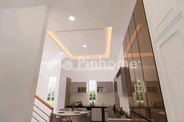 dijual rumah modern  2 lantai  strategis  di jalan jend sudirman  depan kantor pu - 4