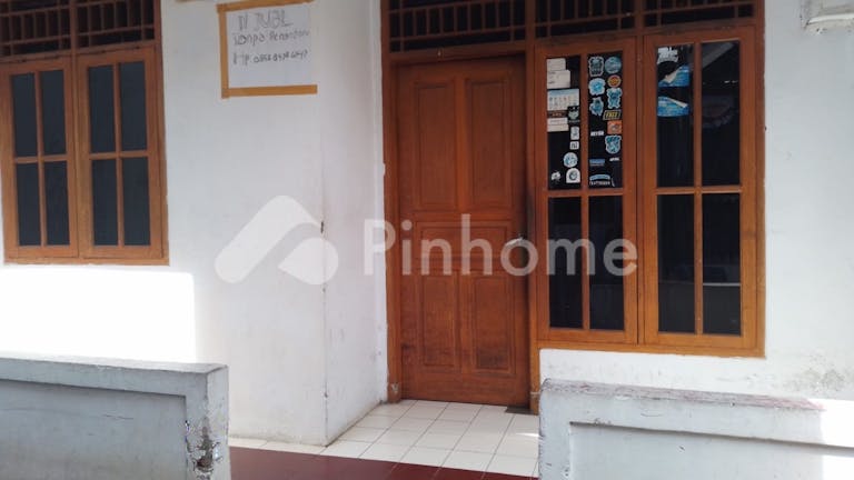 dijual rumah bu jamin murah di jl  tanah seratus gg swadaya - 1