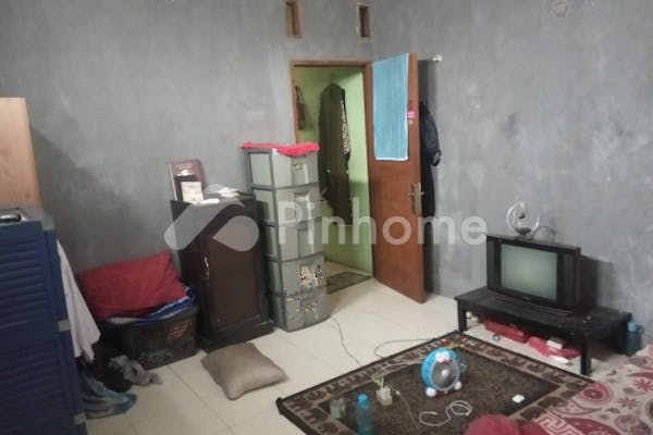 dijual rumah di condet jaktim di jl  masjid alkhairat no 67 - 4