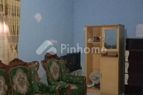 dijual rumah siap huni di jalan poros kelas 1 - 5