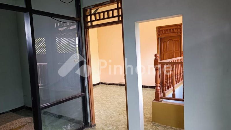 dijual rumah lingkungan asri dekat swalayan di plamongan indah - 2