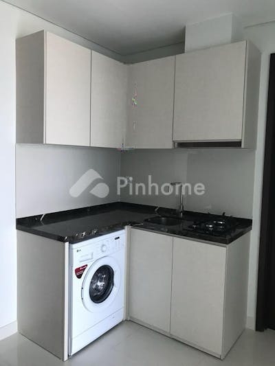 dijual apartemen amethyst jual rugi di puri mansion - 2