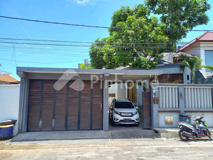 dijual rumah lokasi strategis di jalan tukad badung - 1