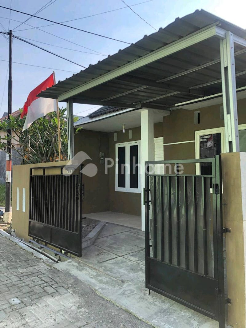 dijual rumah siap huni dekat rs di tlogomulyo - 1