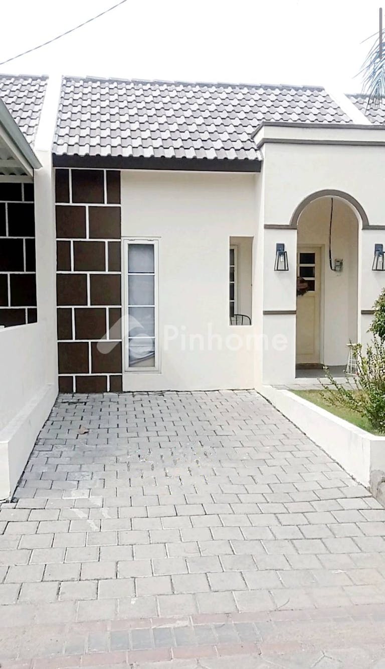 dijual rumah 200jt an dekat tol di royal emran - 8