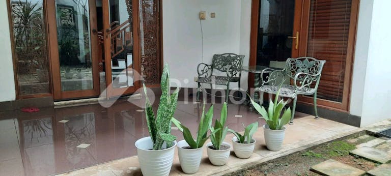 dijual rumah lingkungan asri dekat toll di lebak bulus  cilandak - 10