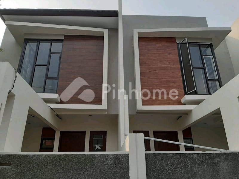 dijual rumah siap huni modern minimalis di permata pamulang - 2