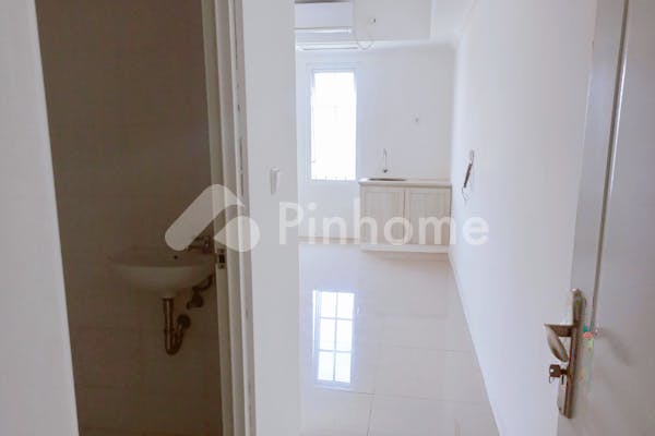 dijual apartemen dekat undip lt8 di paltrow bellini residence - 3