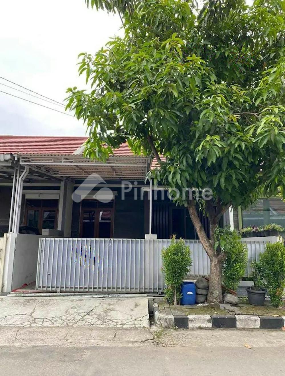 Disewakan Rumah Ready Stock di Komplek Antapani Kota Bandung Rp50 Juta/bulan | Pinhome