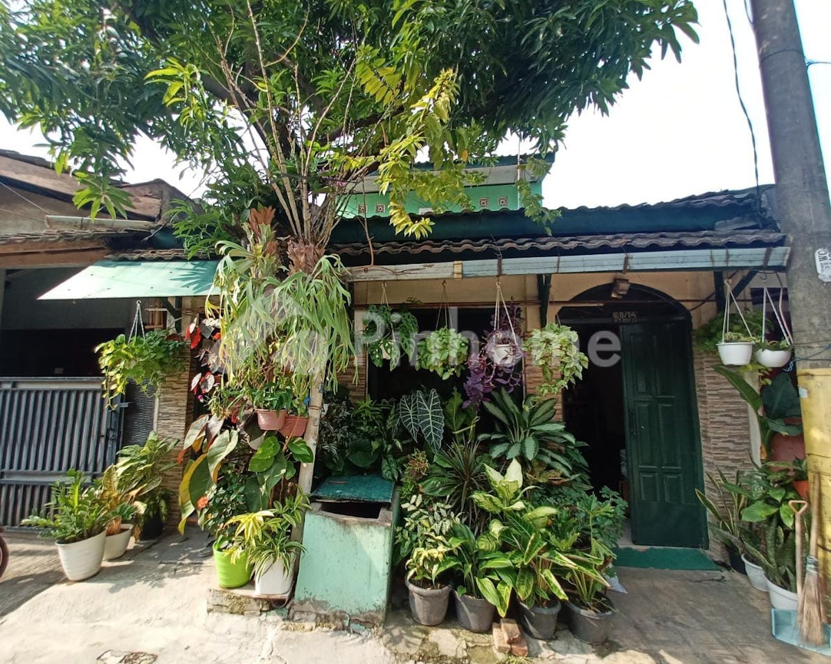 Dijual Rumah Bebas Banjir Dekat Stasiun di Durenjaya (Duren Jaya) - Gambar 1