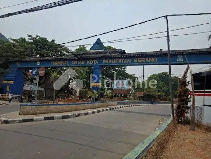 dijual tanah komersial lokasi bagus dekat mall of serang di jl  penancangan - 3