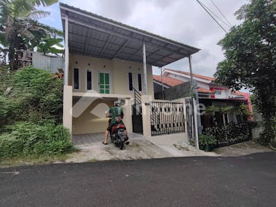 Dijual Rumah Lokasi Strategis Deket Unimus di Jl. Karanggawang Baru Raya - Gambar 1