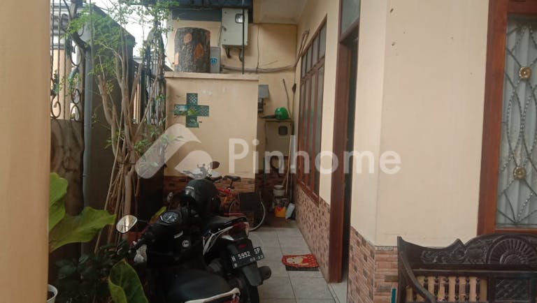 dijual rumah sangat strategis murah nyaman di jl  ki mangun sarkoro  kota semarang - 17