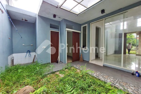 dijual rumah jarang ada di ijen nirwana - 11