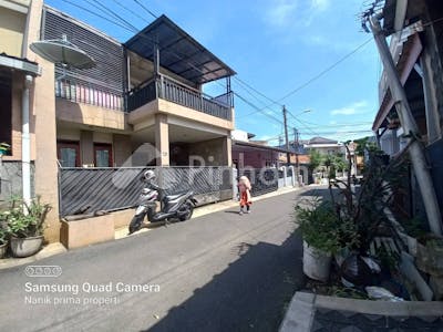 dijual rumah minimalis 2 lantai komplek dekat pemkot di puri cipageran indah 1 - 3