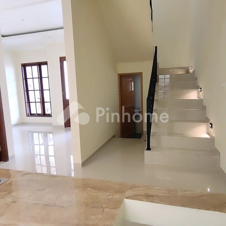 dijual rumah 4kt 82m2 di jalan jagakarsa jakarta selatan - 5