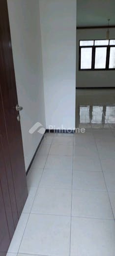 dijual rumah  ruko holis di caringin - 1