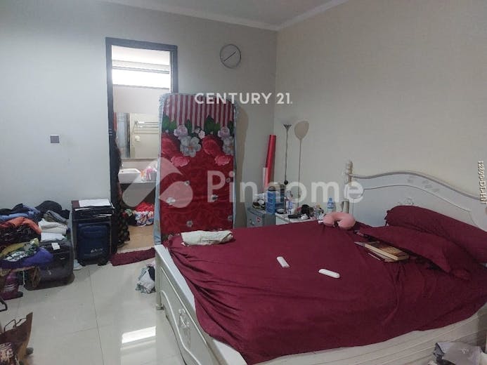 dijual rumah siap huni di kebayoran residence bintaro sek 7 di pondok jaya - 6