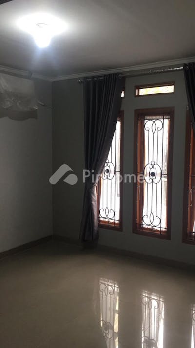 dijual rumah fasilitas terbaik di jalan budi perumahan budi indah - 5