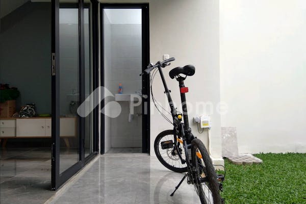 dijual rumah siap pakai di cibubur kranggan - 5