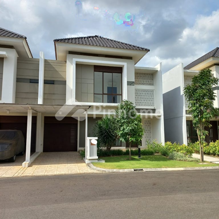 disewakan rumah cantik di cluster btari summarecon bandung - 1