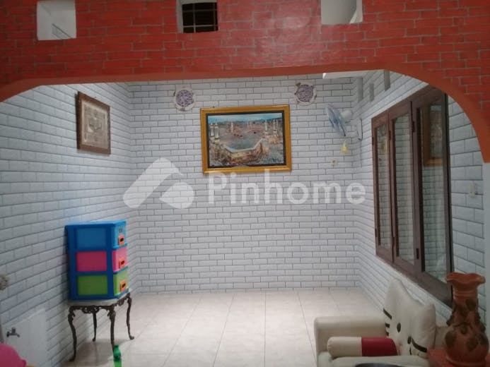 dijual rumah siap huni dekat undip di jl  sawunggaling selatan - 15