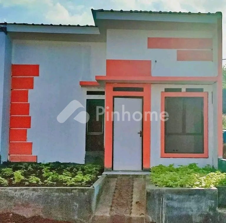 disewakan rumah di jl cidadap kabupaten sukabumi kc sipenan - 1