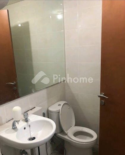 dijual apartemen  kondominium  greenbay pluit furniture premium di pluit - 2