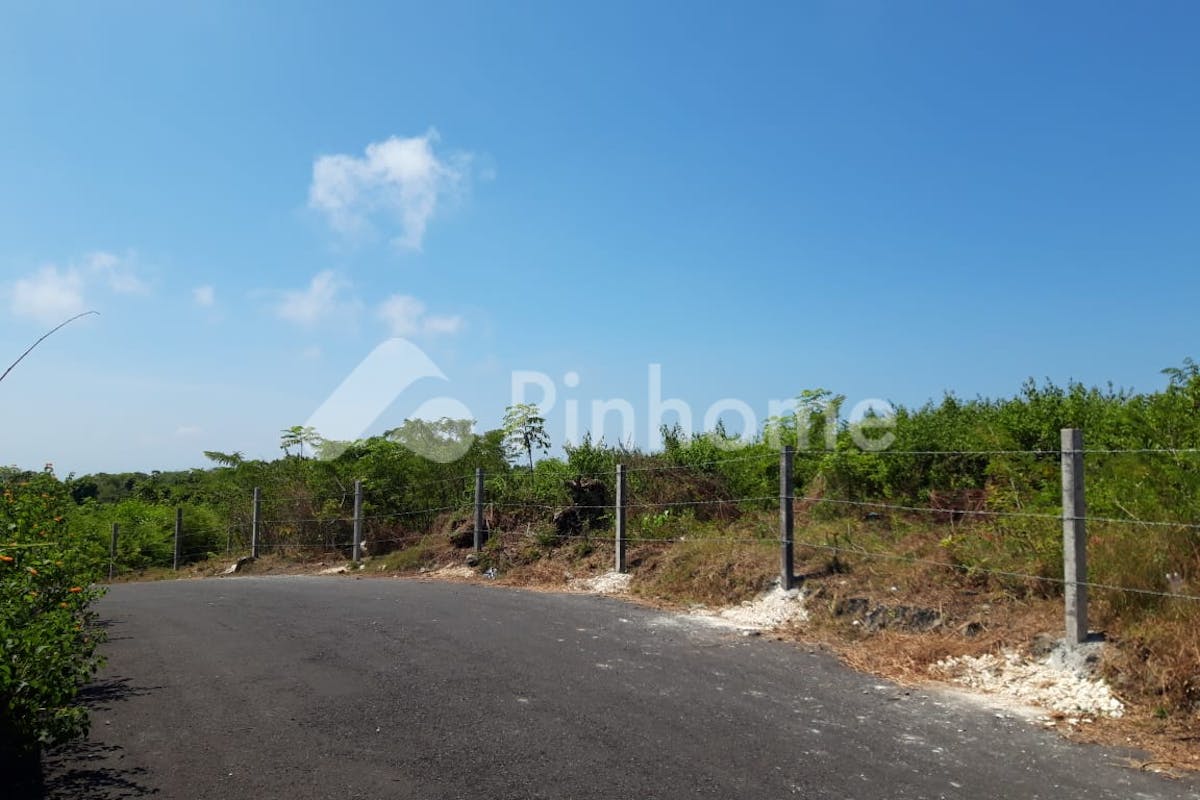 similar property dijual tanah komersial dekat pantai lokasi bagus di jl  gayang sari - 4