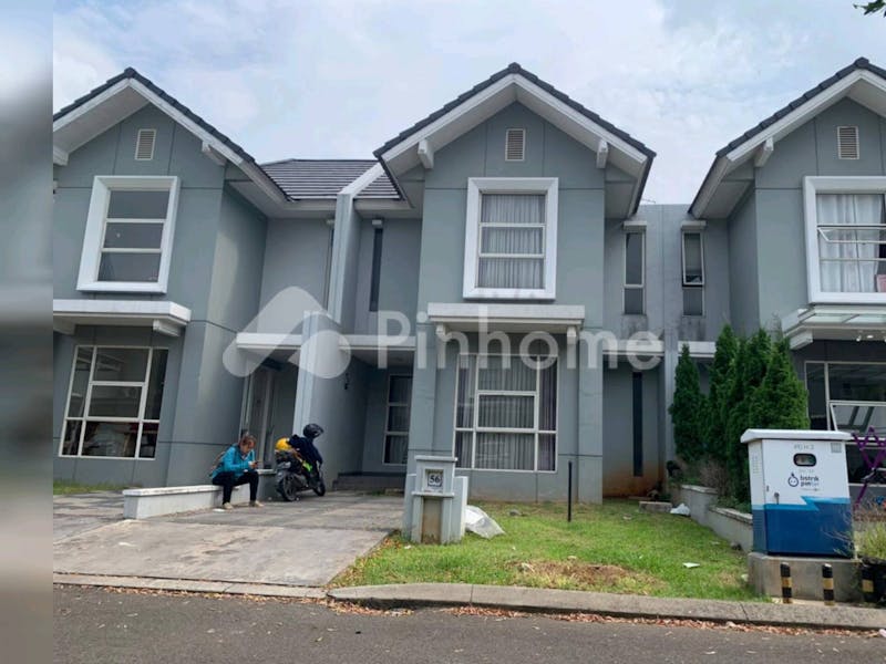 dijual rumah di survana sutera di suvarna sutera cluster bahana 8 - 1