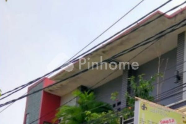 dijual rumah multi fungsi strategis di lampiri - 1