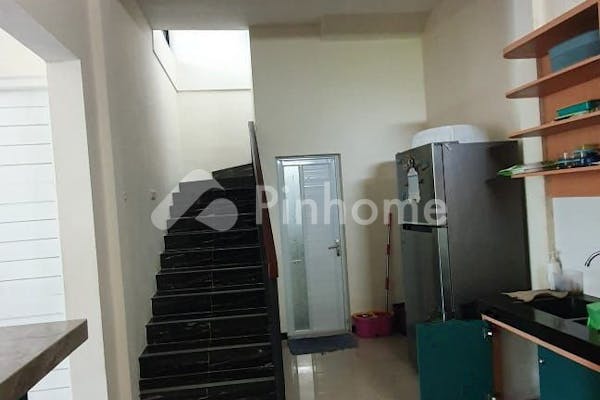 dijual rumah bagus 4kamar akses bagus di dekat jl slamet riyadi skh - 3