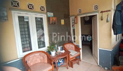 dijual rumah di jual cepat di jalan raya binong permai - 3