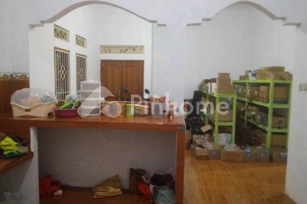 dijual rumah besar dan super luas usaha tb di jalan geger buyut - 24