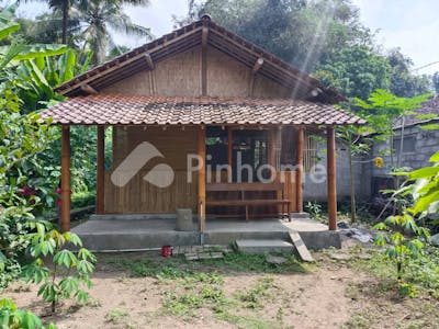 dijual tanah komersial 736m2 di donokerto - 3